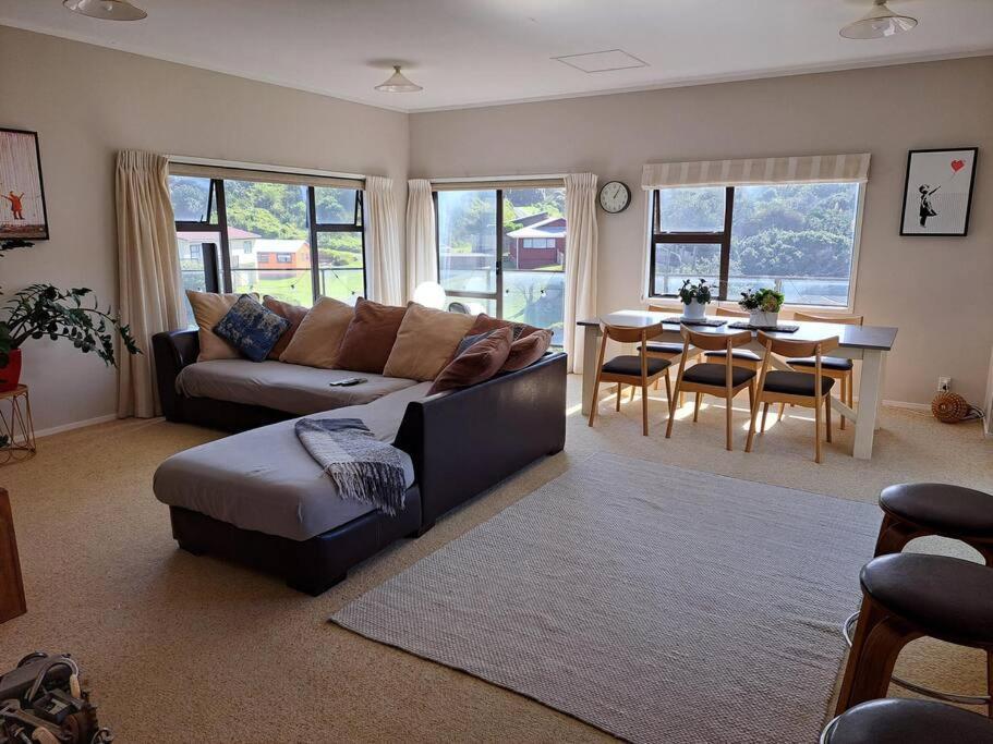 Baylys Beach Ocean View Terraceヴィラ エクステリア 写真
